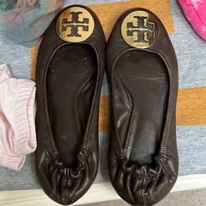 Good condition brown Tory Burch flats